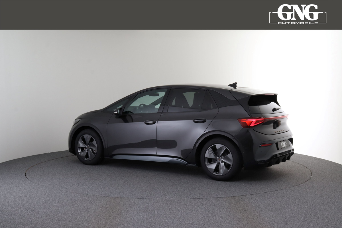 listing desktop thumbnail image 3