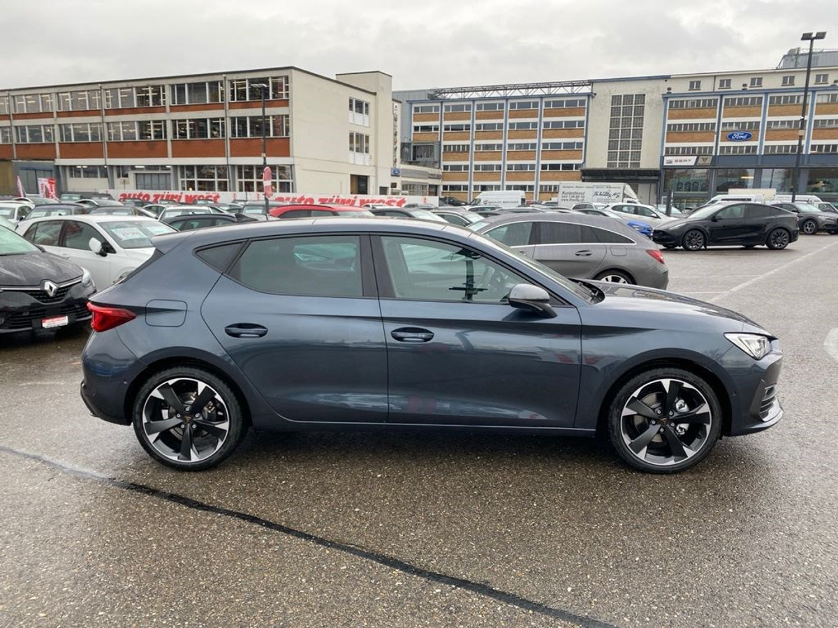 listing desktop thumbnail image 10