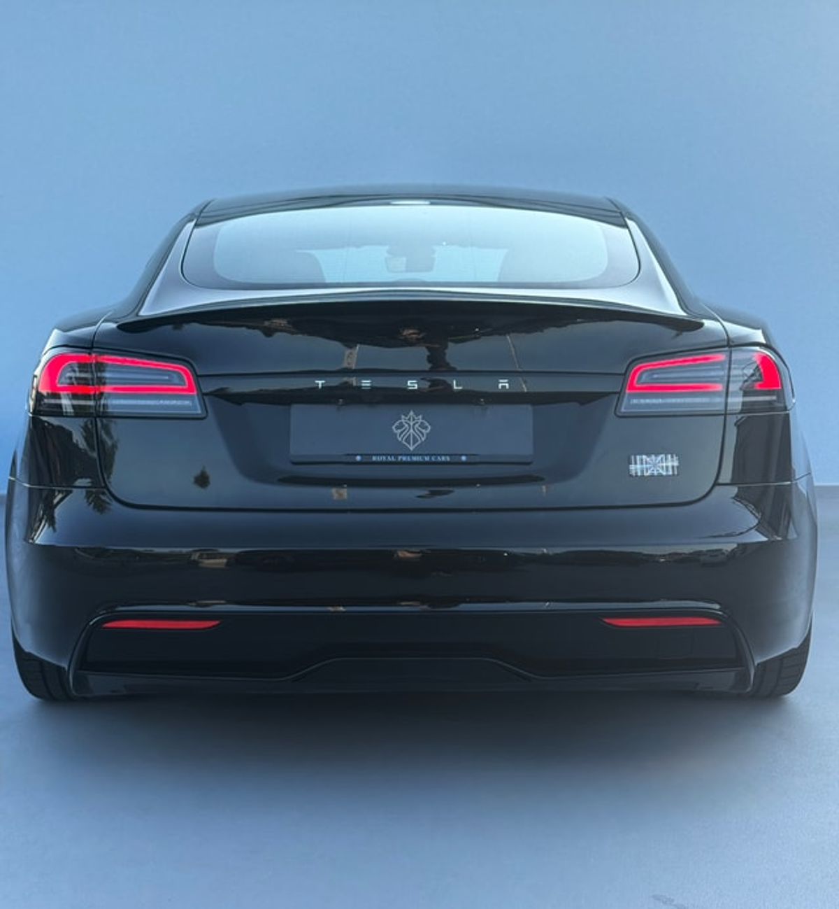 listing desktop thumbnail image 4