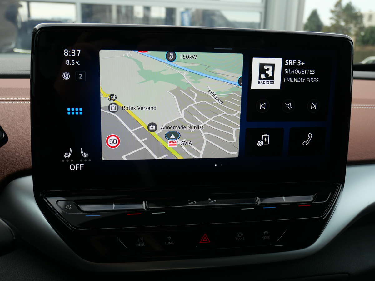 listing desktop thumbnail image 10