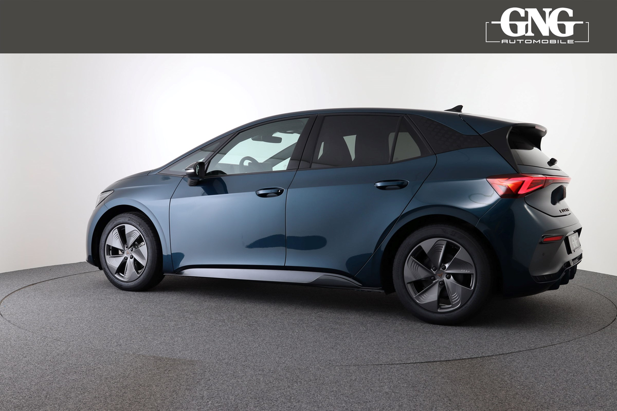 listing desktop thumbnail image 2