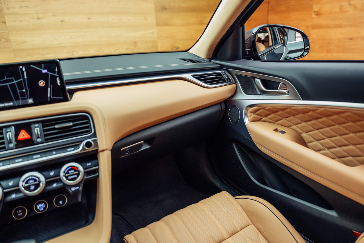 listing desktop thumbnail image 10