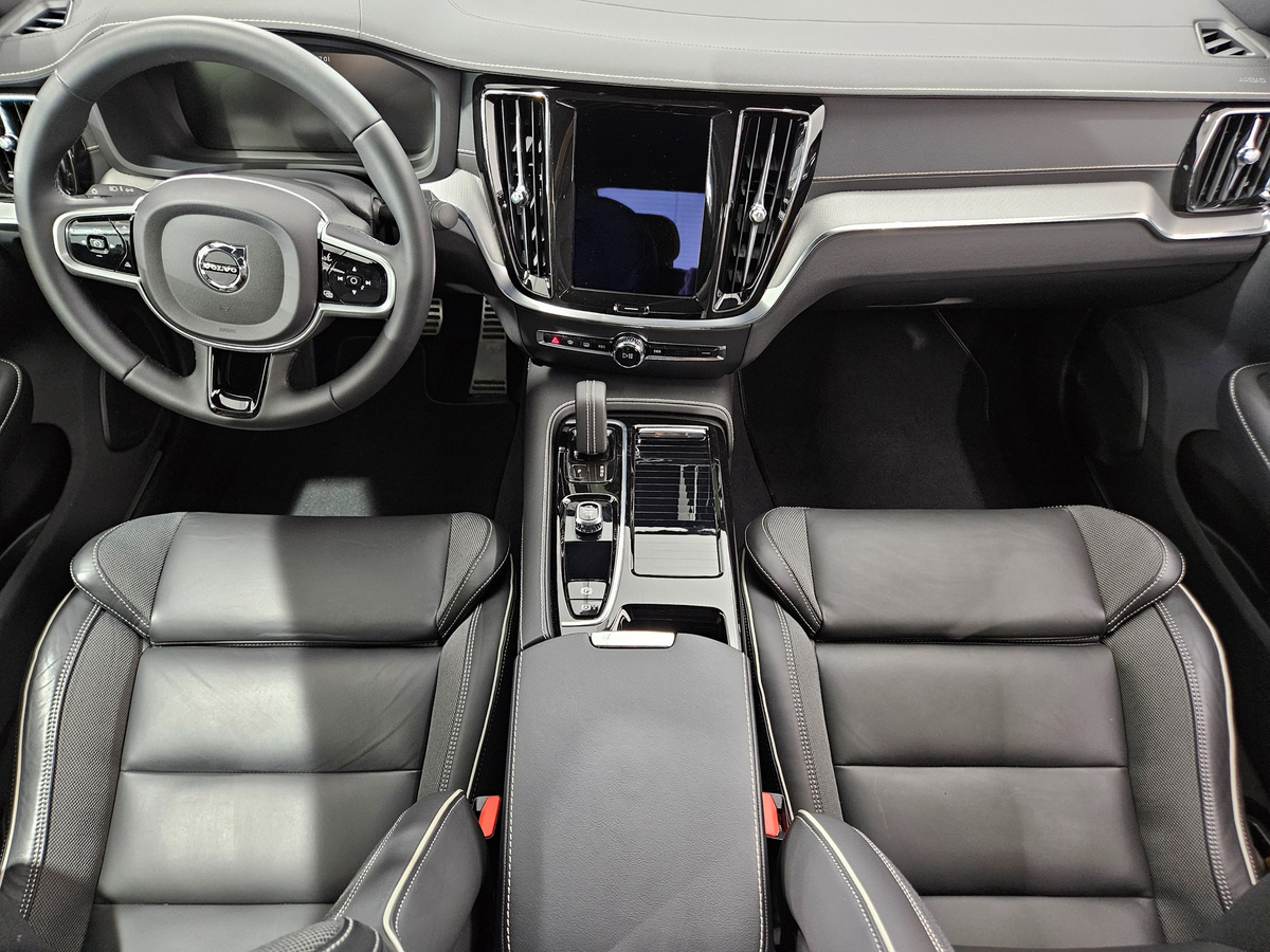 listing desktop thumbnail image 4