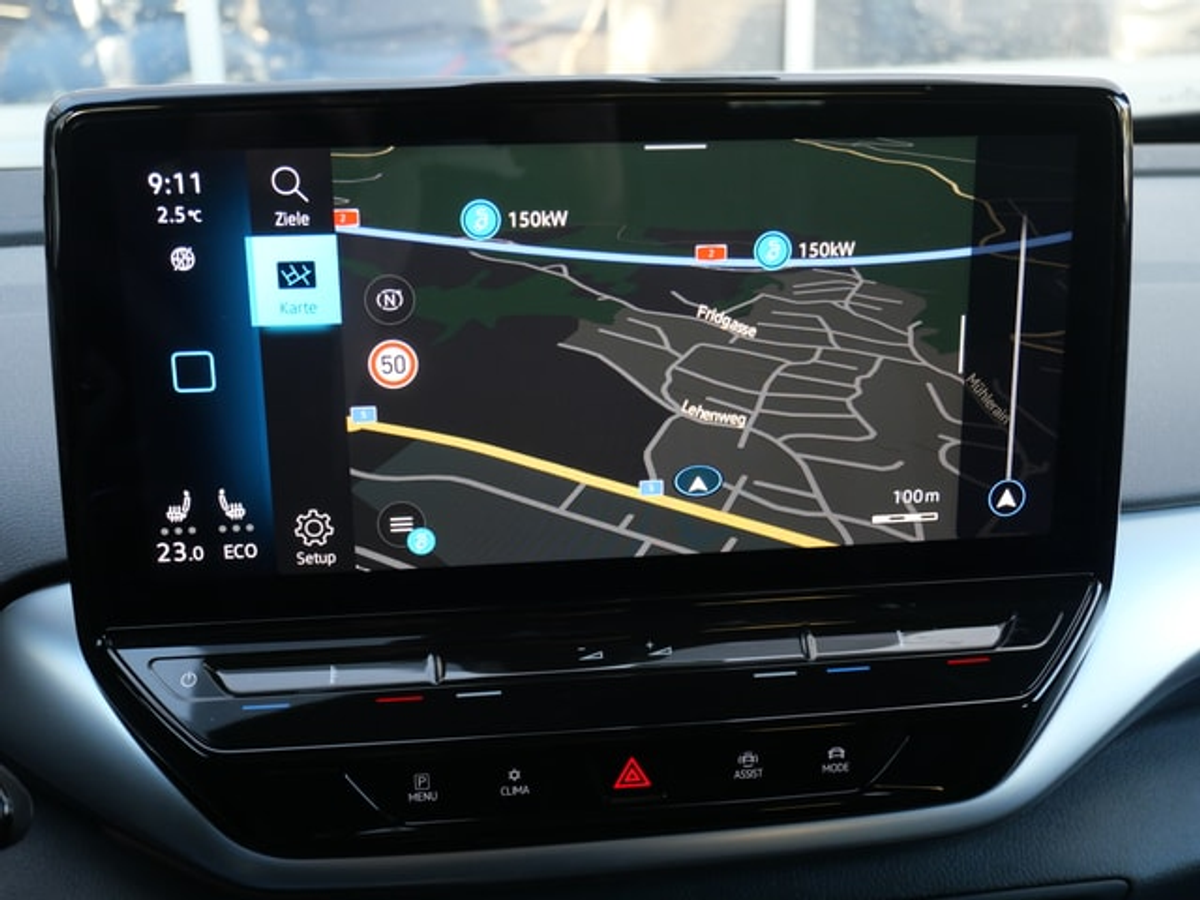 listing desktop thumbnail image 12