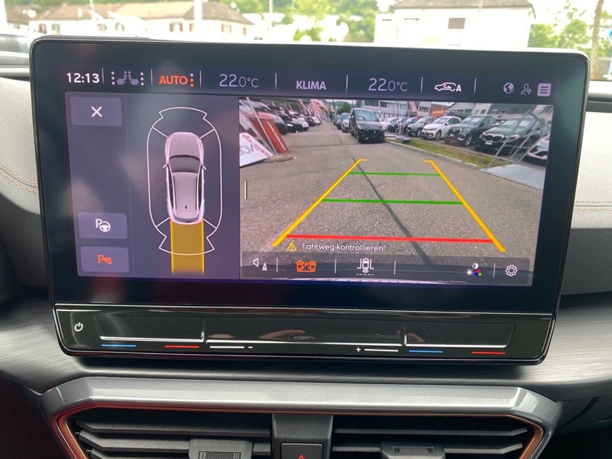 listing desktop thumbnail image 9