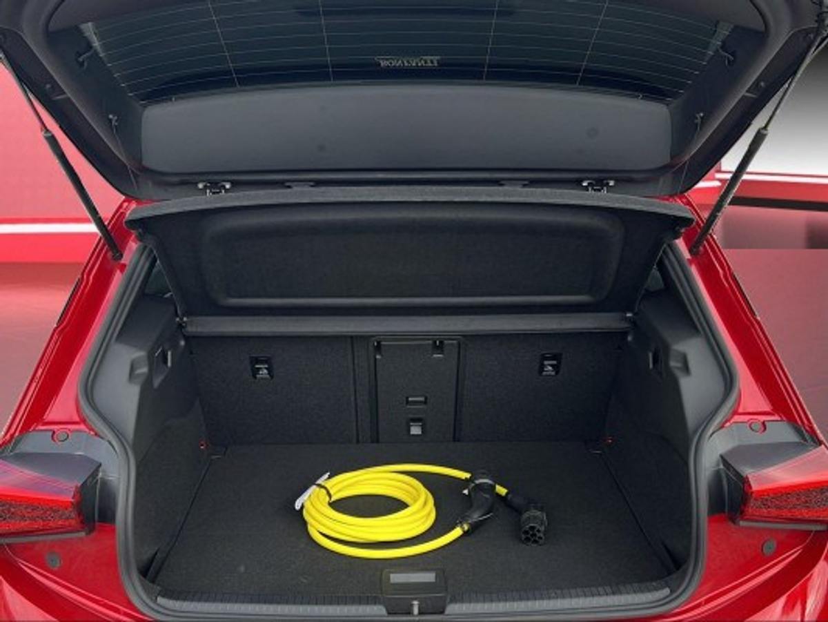 listing desktop thumbnail image 9