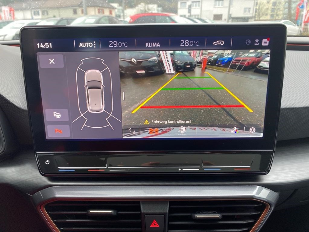 listing desktop thumbnail image 9