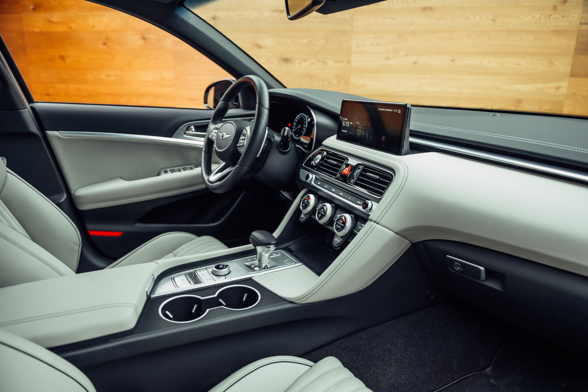 listing desktop thumbnail image 5