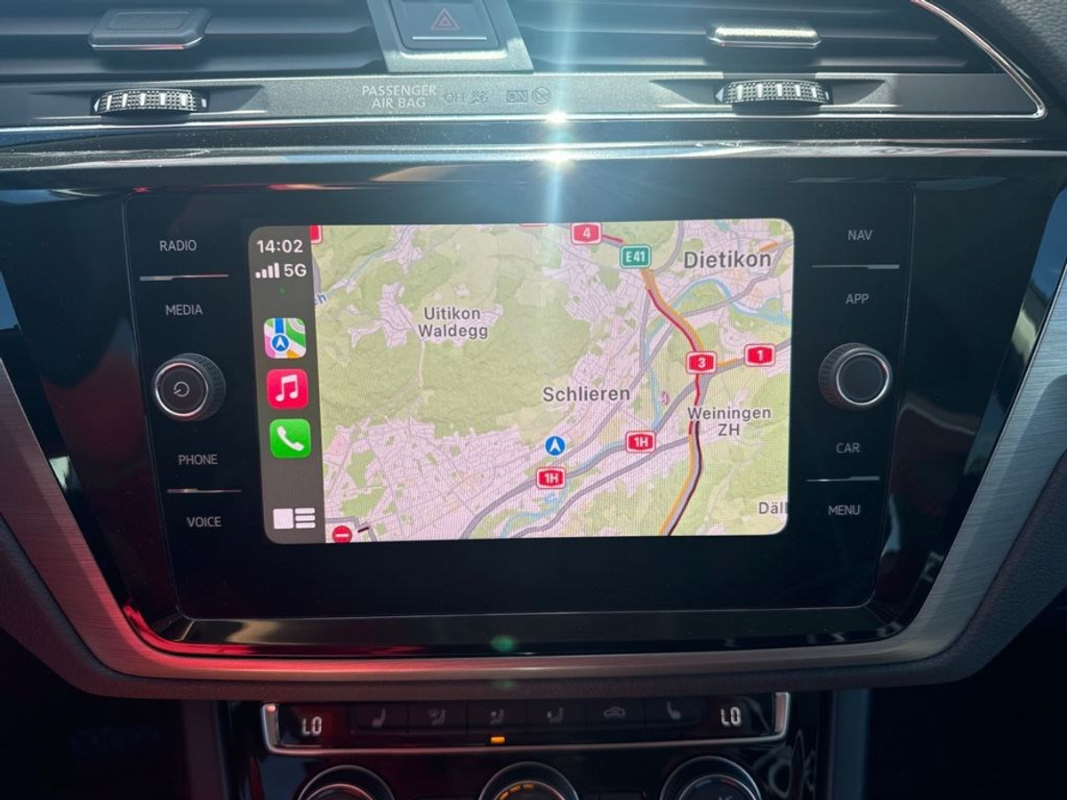 listing desktop thumbnail image 1