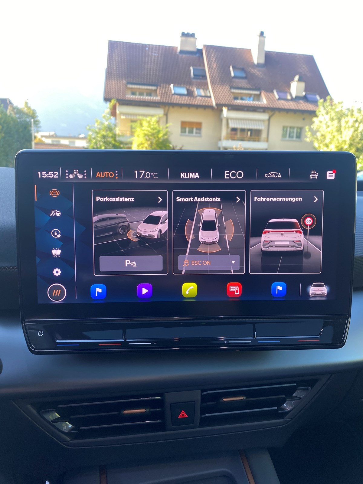 listing desktop thumbnail image 13