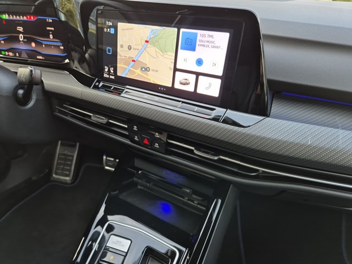 listing desktop thumbnail image 16