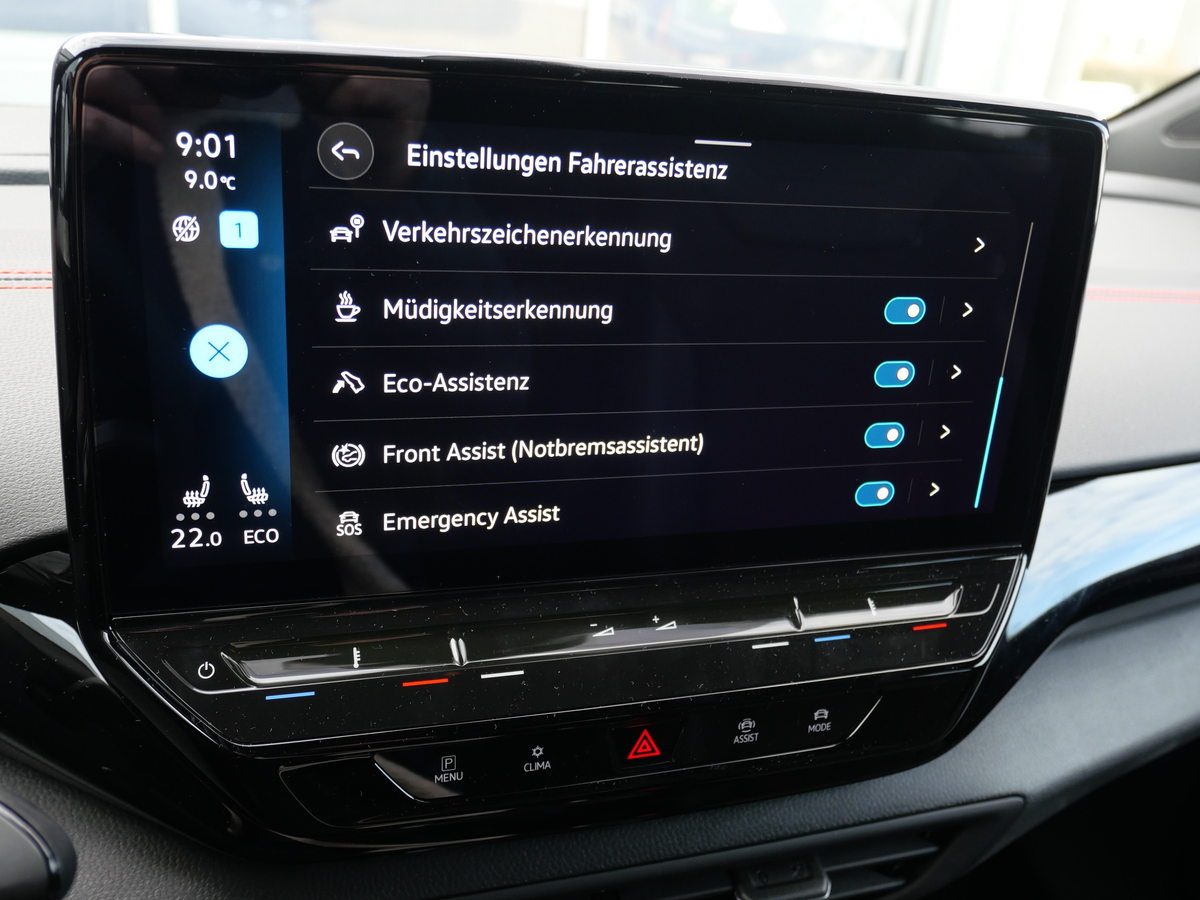 listing desktop thumbnail image 15