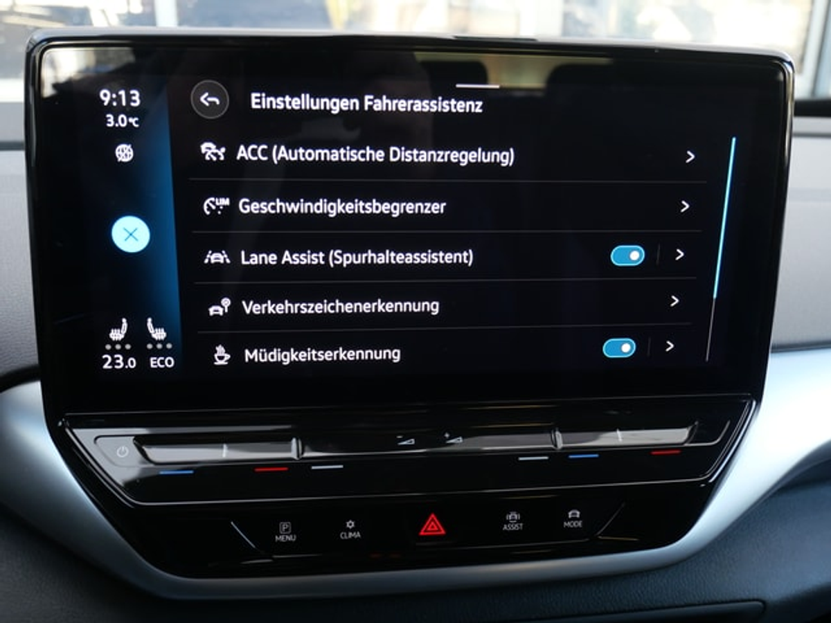 listing desktop thumbnail image 16