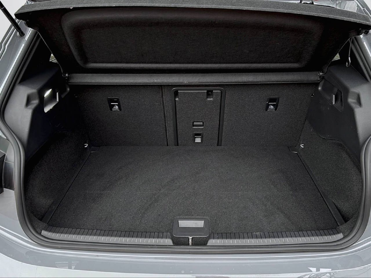 listing desktop thumbnail image 13