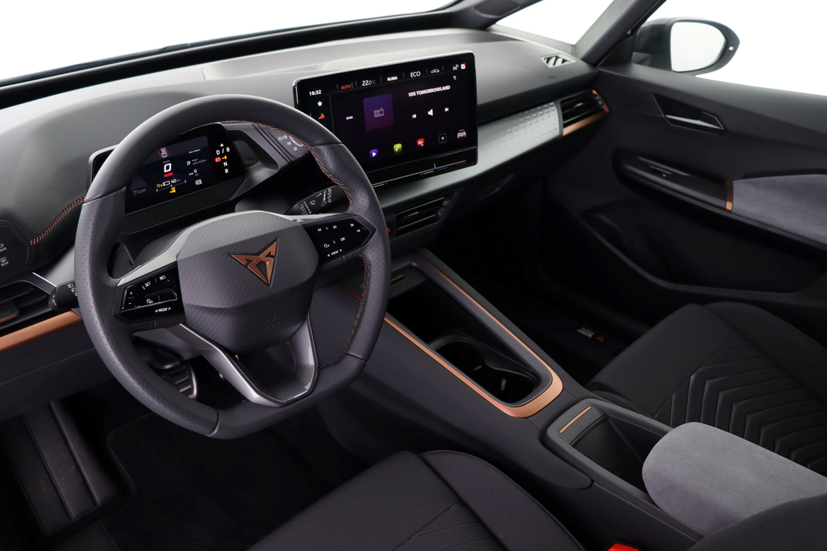 listing desktop thumbnail image 7