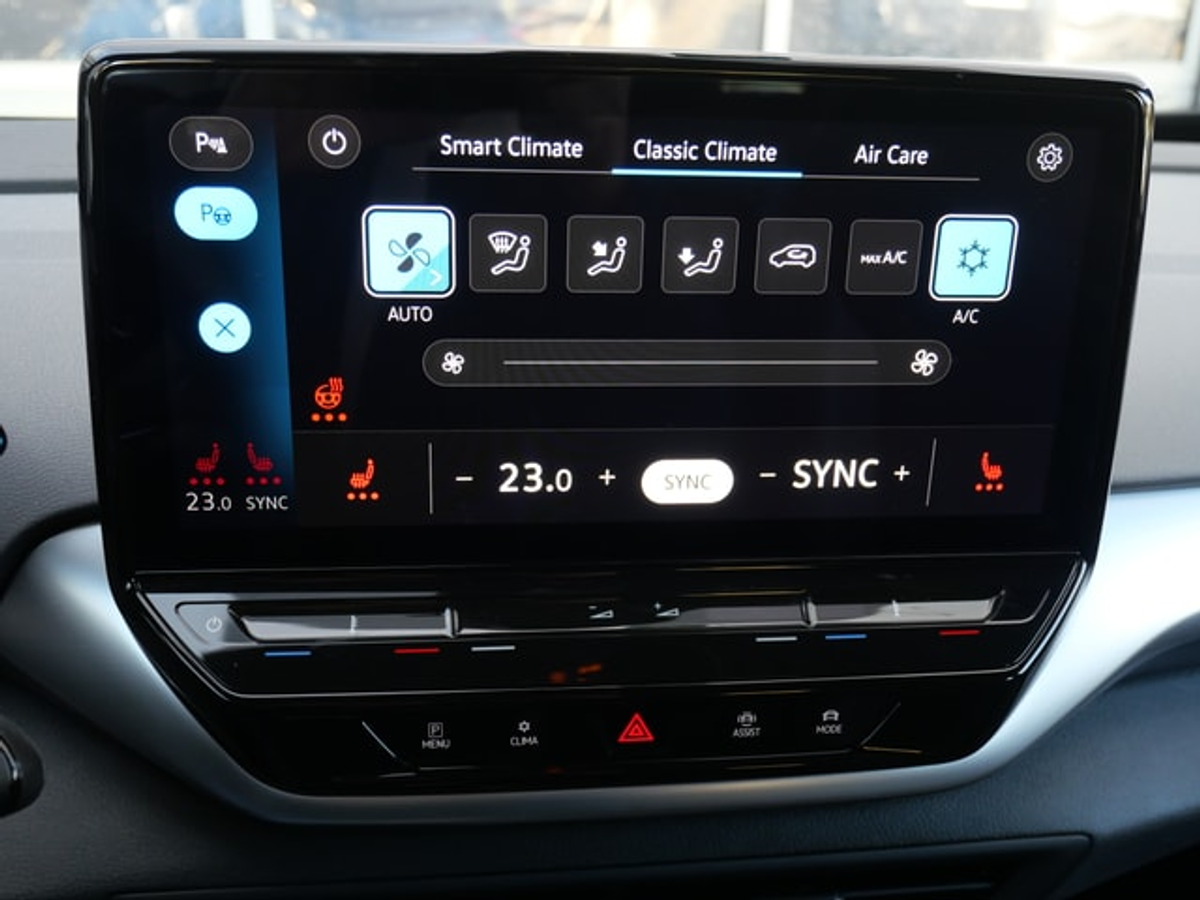 listing desktop thumbnail image 15