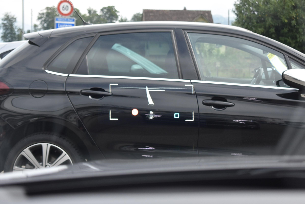 listing desktop thumbnail image 12