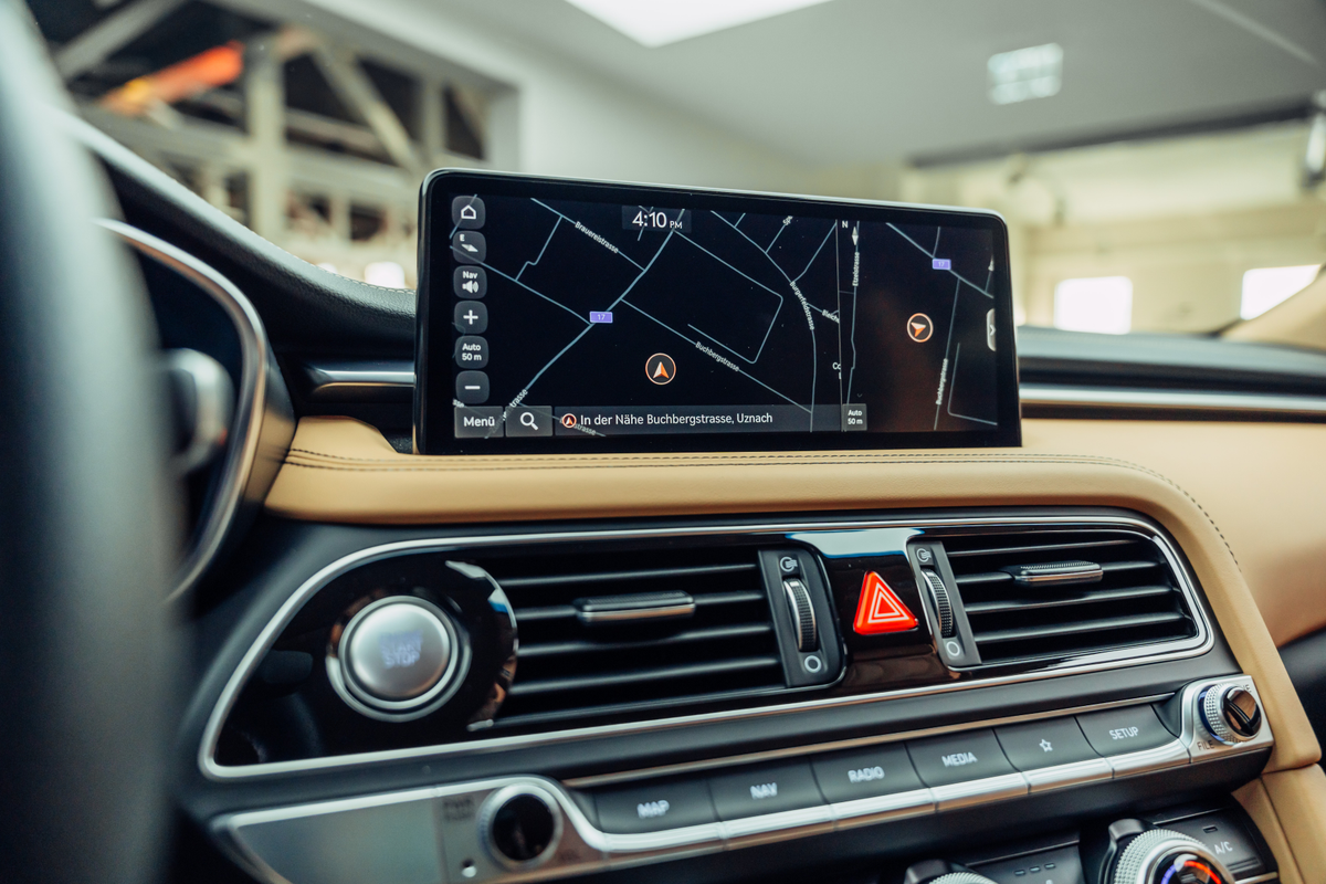 listing desktop thumbnail image 18