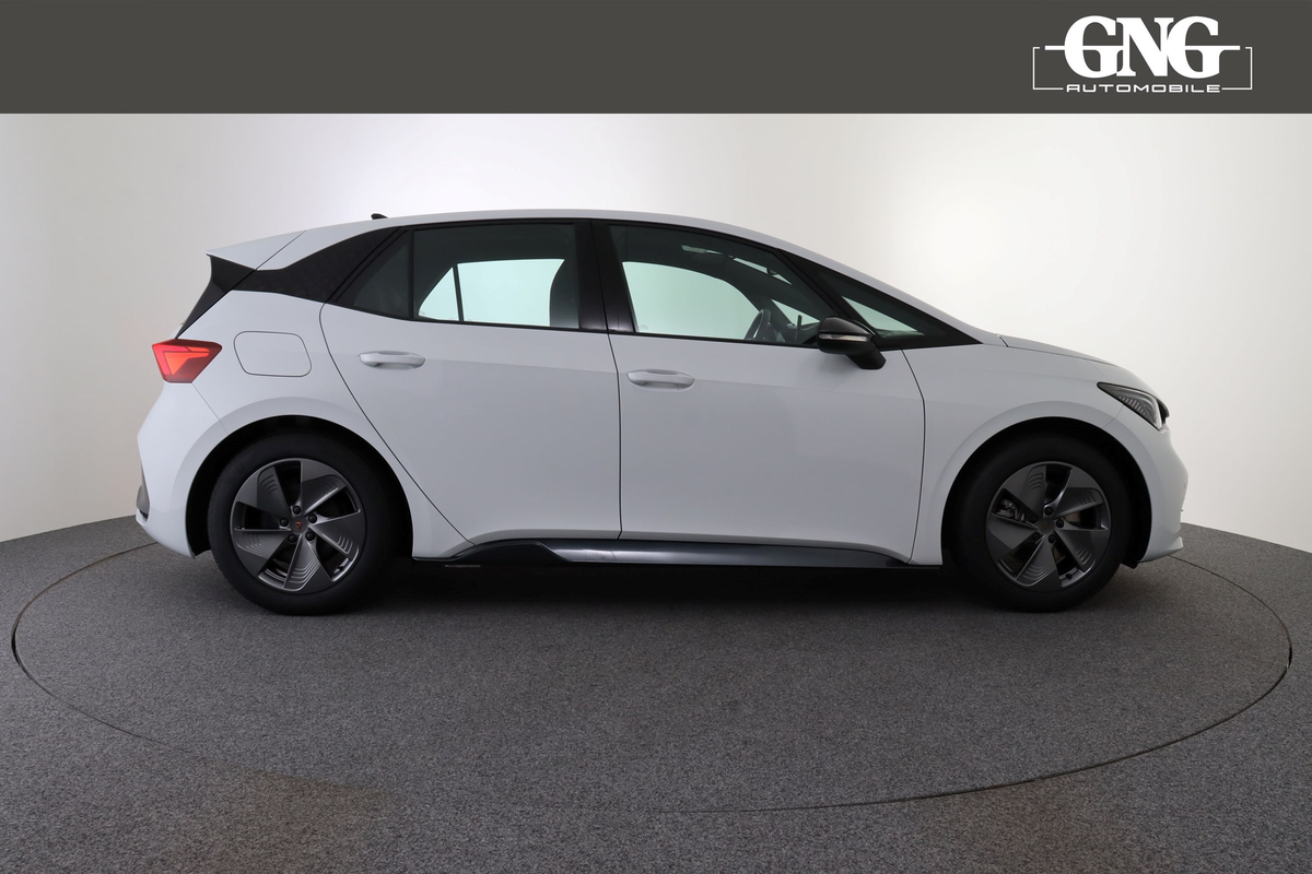 listing desktop thumbnail image 5