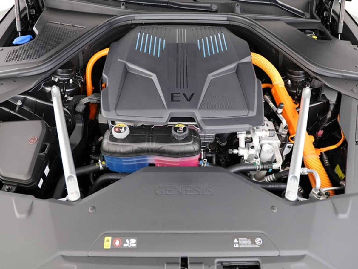 listing desktop thumbnail image 18