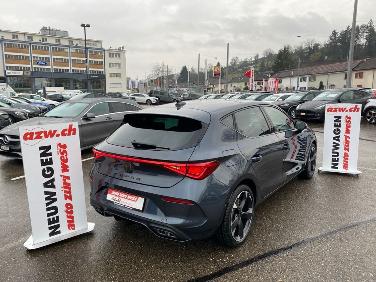 listing desktop thumbnail image 2