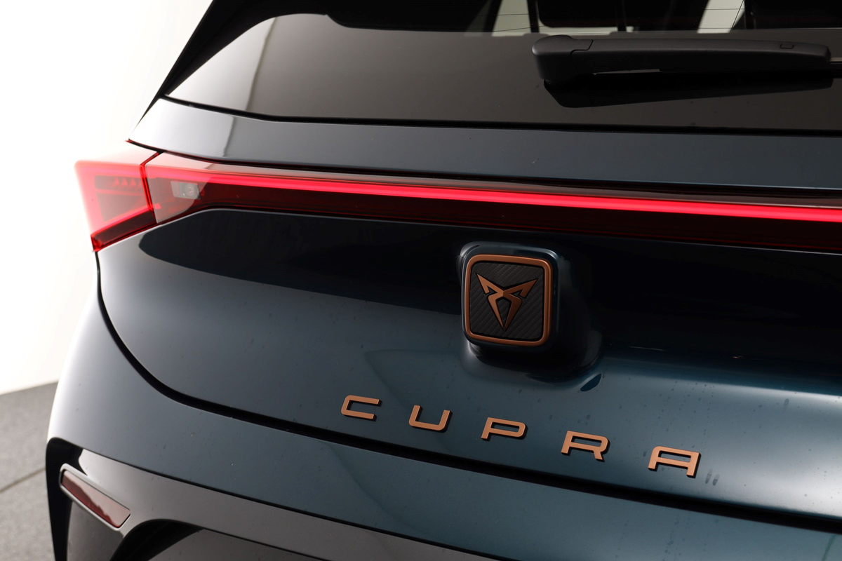 listing desktop thumbnail image 17