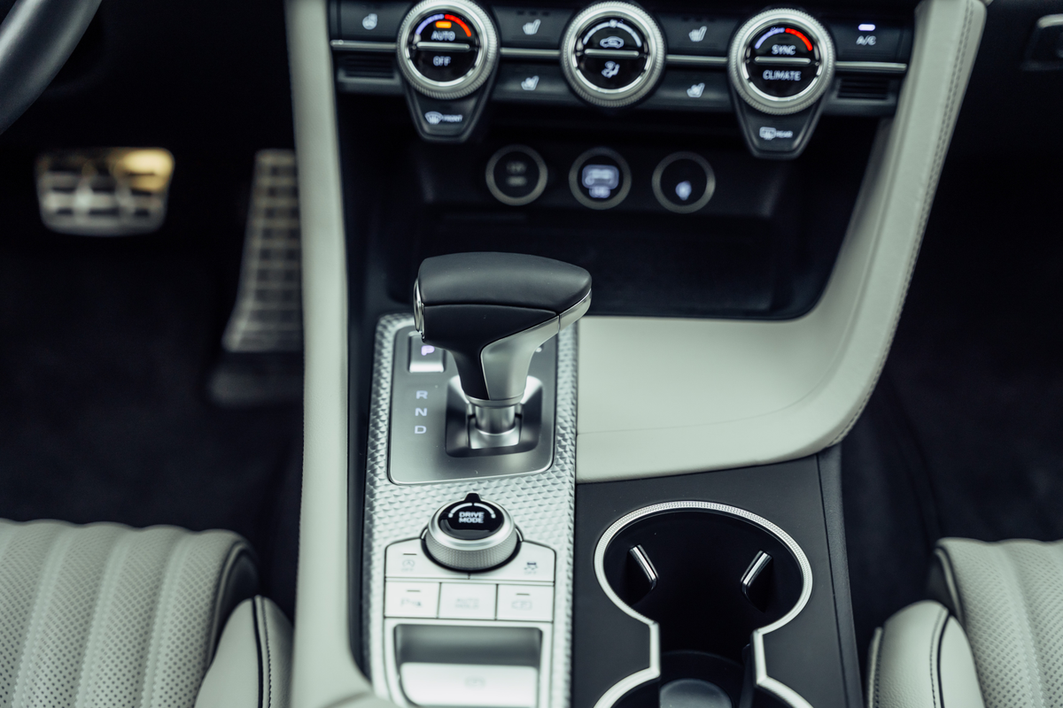 listing desktop thumbnail image 13