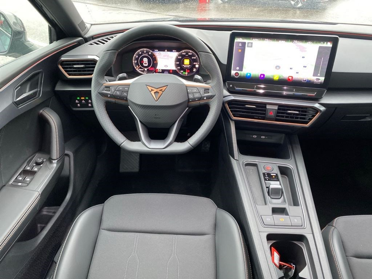 listing desktop thumbnail image 4