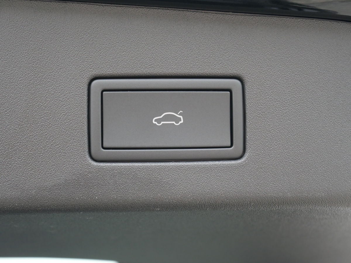 listing desktop thumbnail image 5