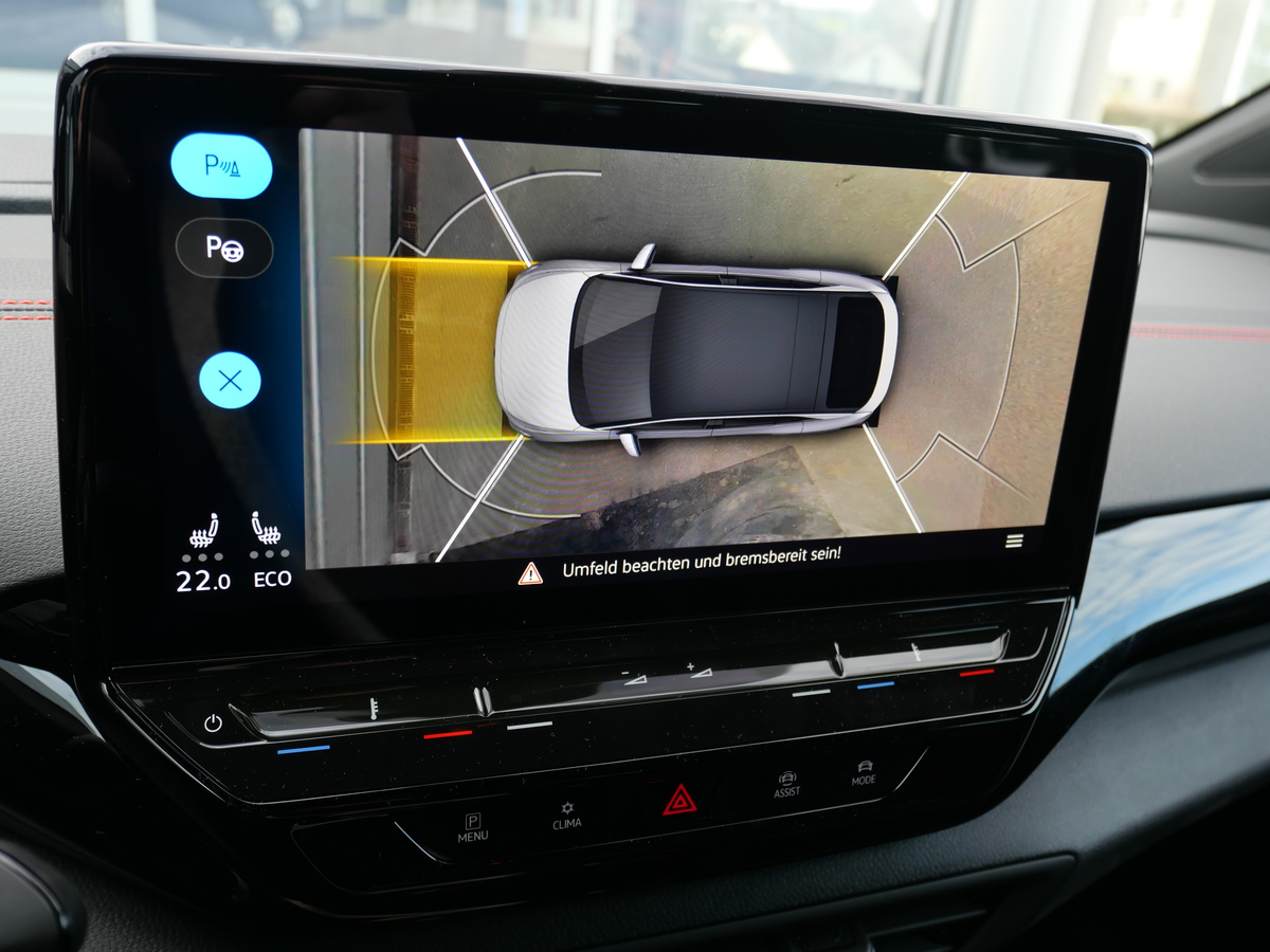 listing desktop thumbnail image 12