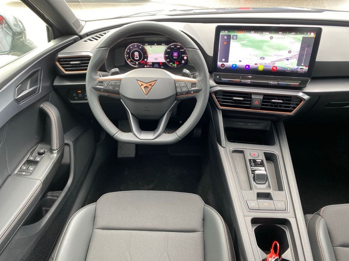 listing desktop thumbnail image 4