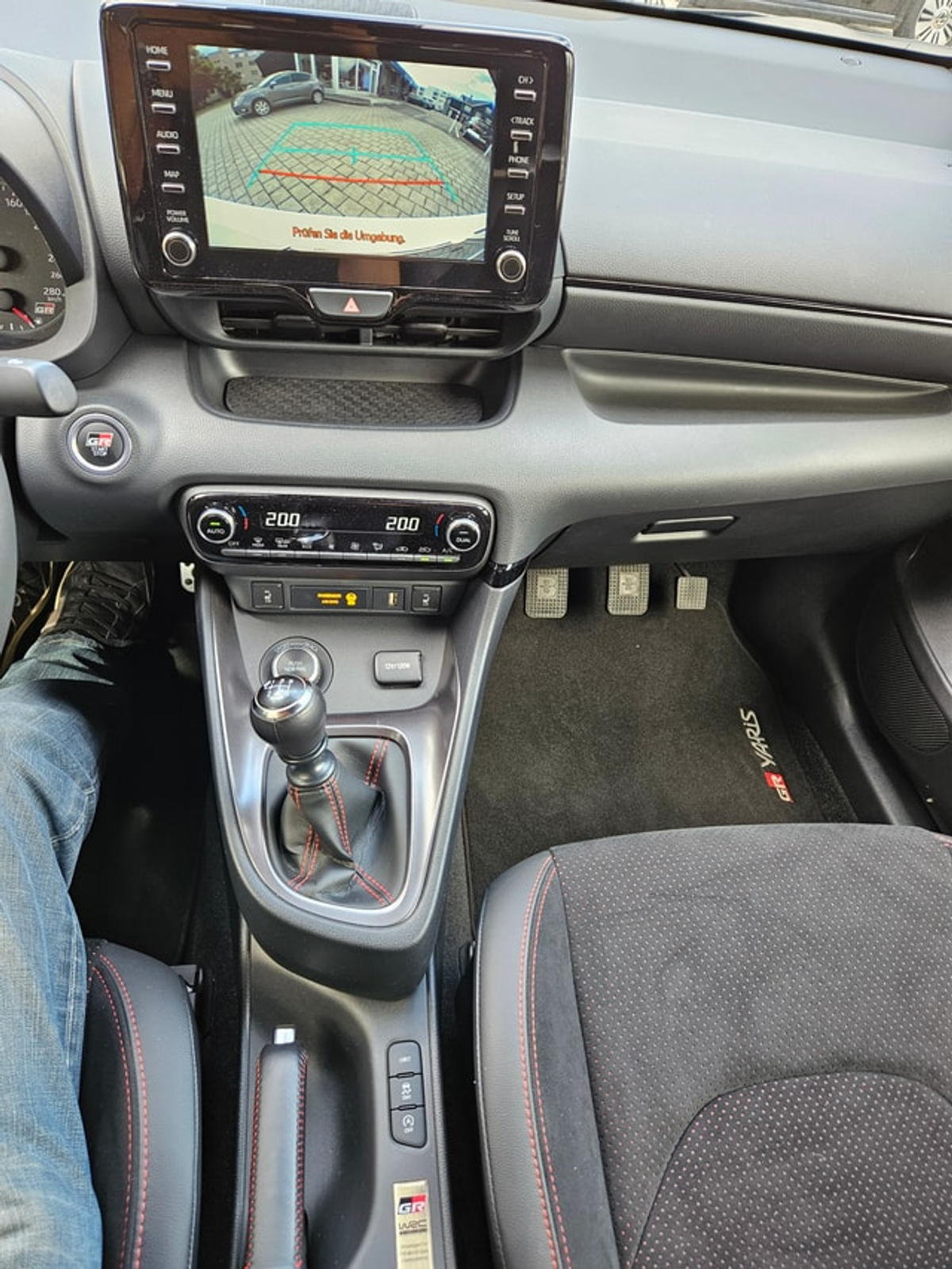 listing desktop thumbnail image 7