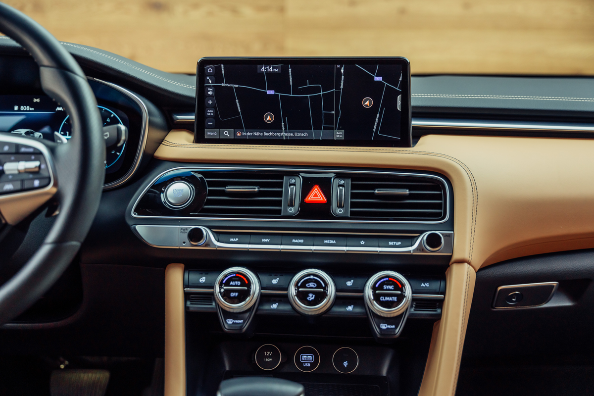 listing desktop thumbnail image 12