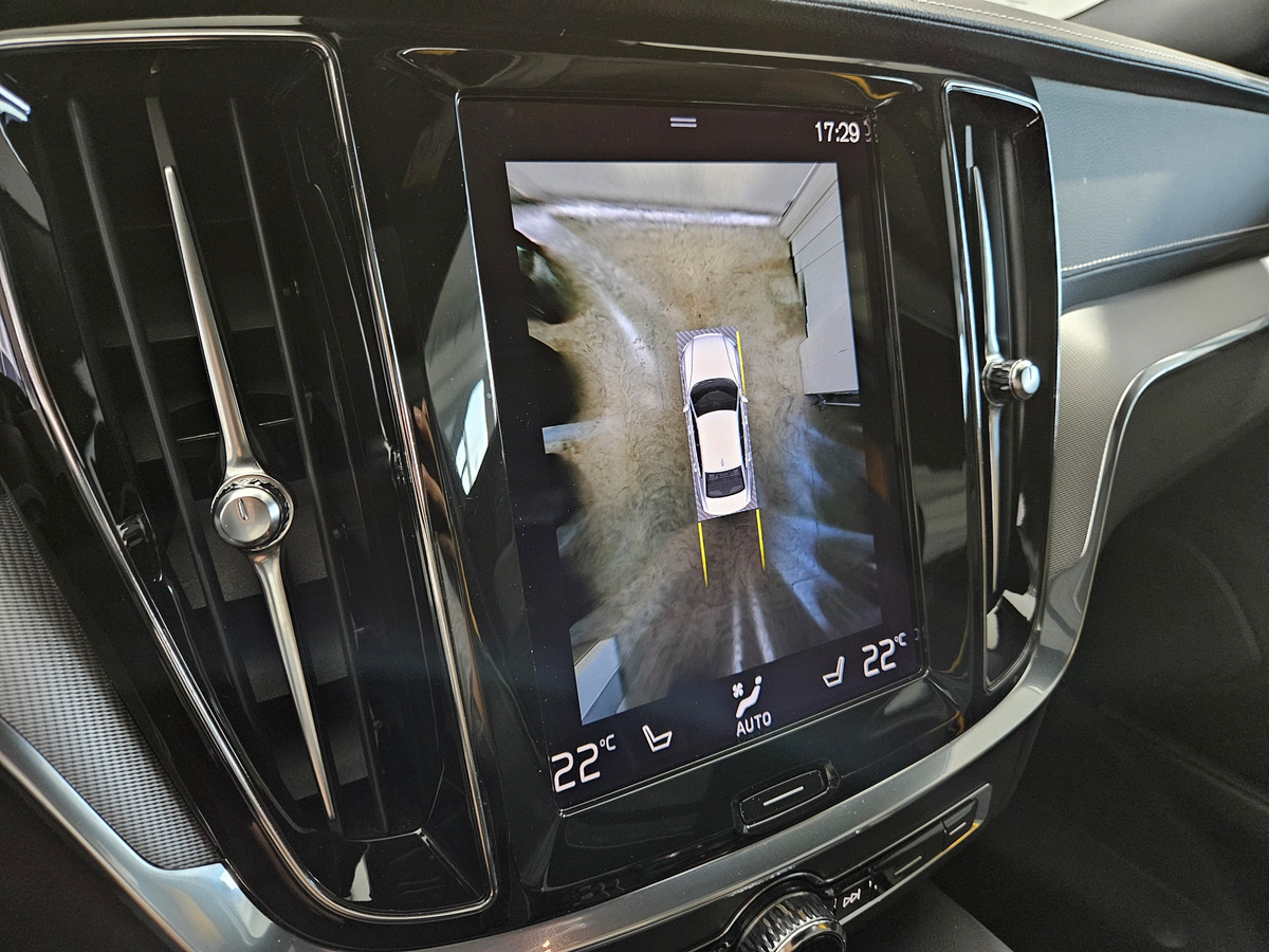 listing desktop thumbnail image 8