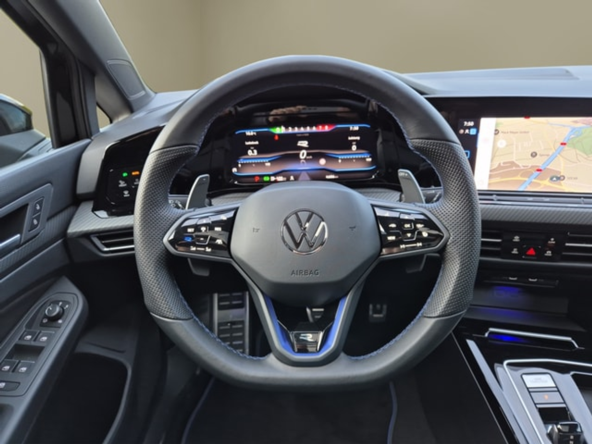 listing desktop thumbnail image 12