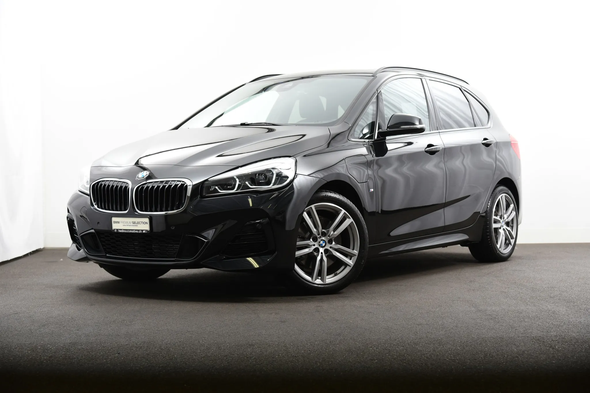 BMW-2-Series Active Tourer-car-image