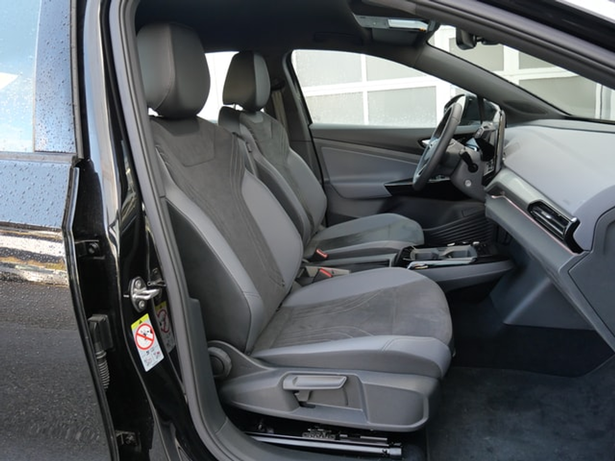 listing desktop thumbnail image 9