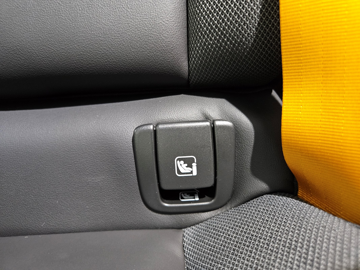 listing desktop thumbnail image 15