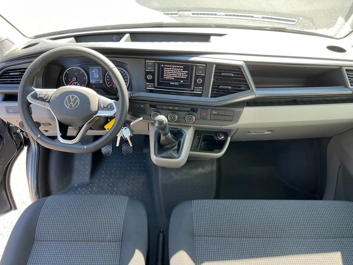 listing desktop thumbnail image 8