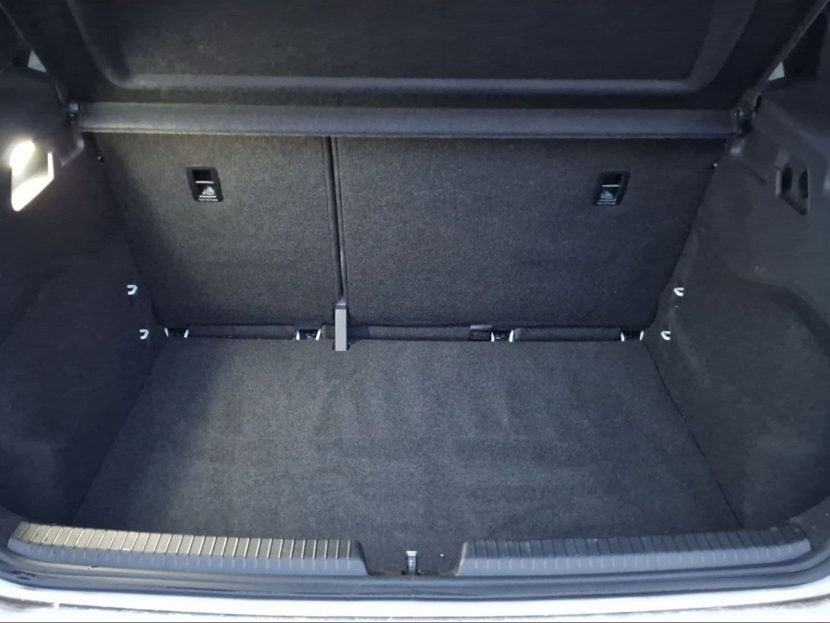 listing desktop thumbnail image 11