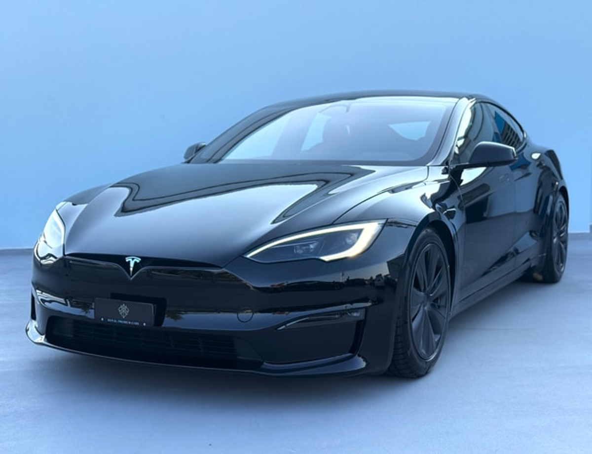 listing desktop thumbnail image 2