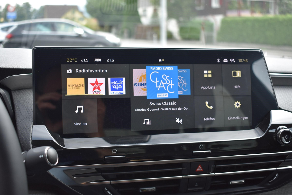 listing desktop thumbnail image 8