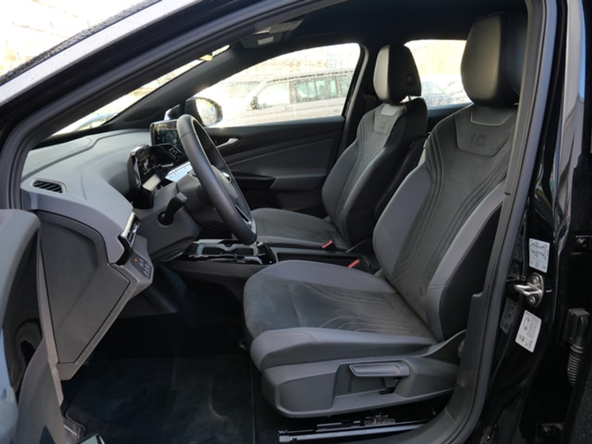 listing desktop thumbnail image 10