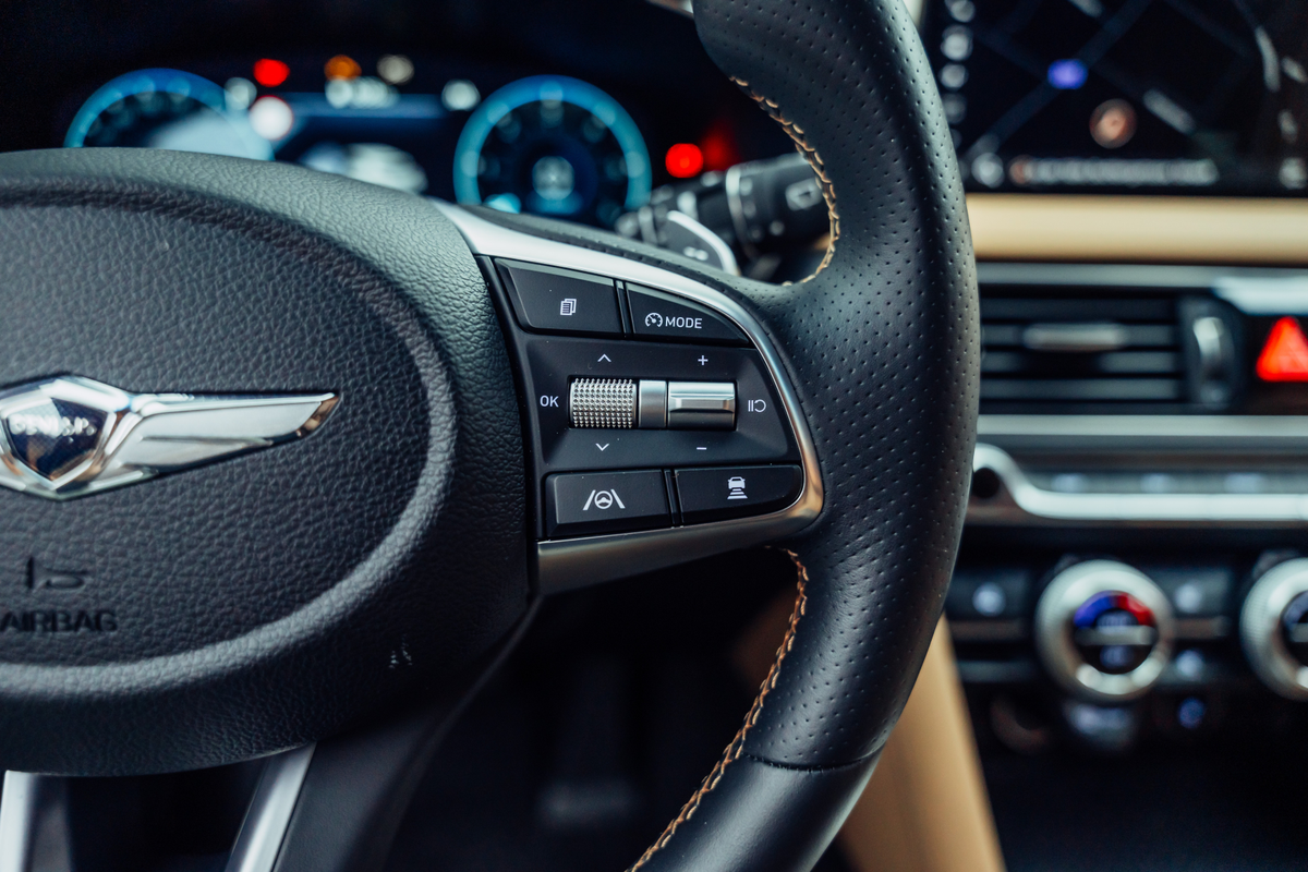 listing desktop thumbnail image 16