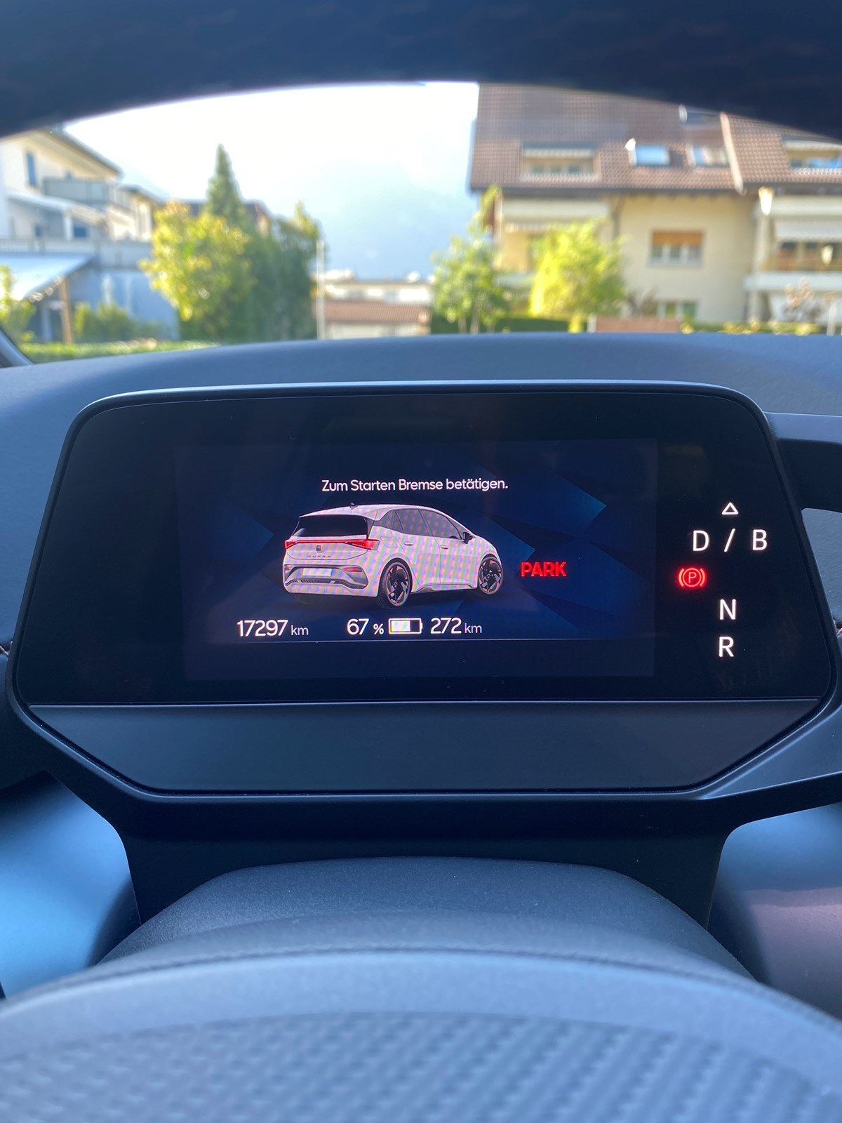 listing desktop thumbnail image 15