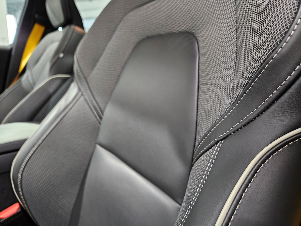 listing desktop thumbnail image 13