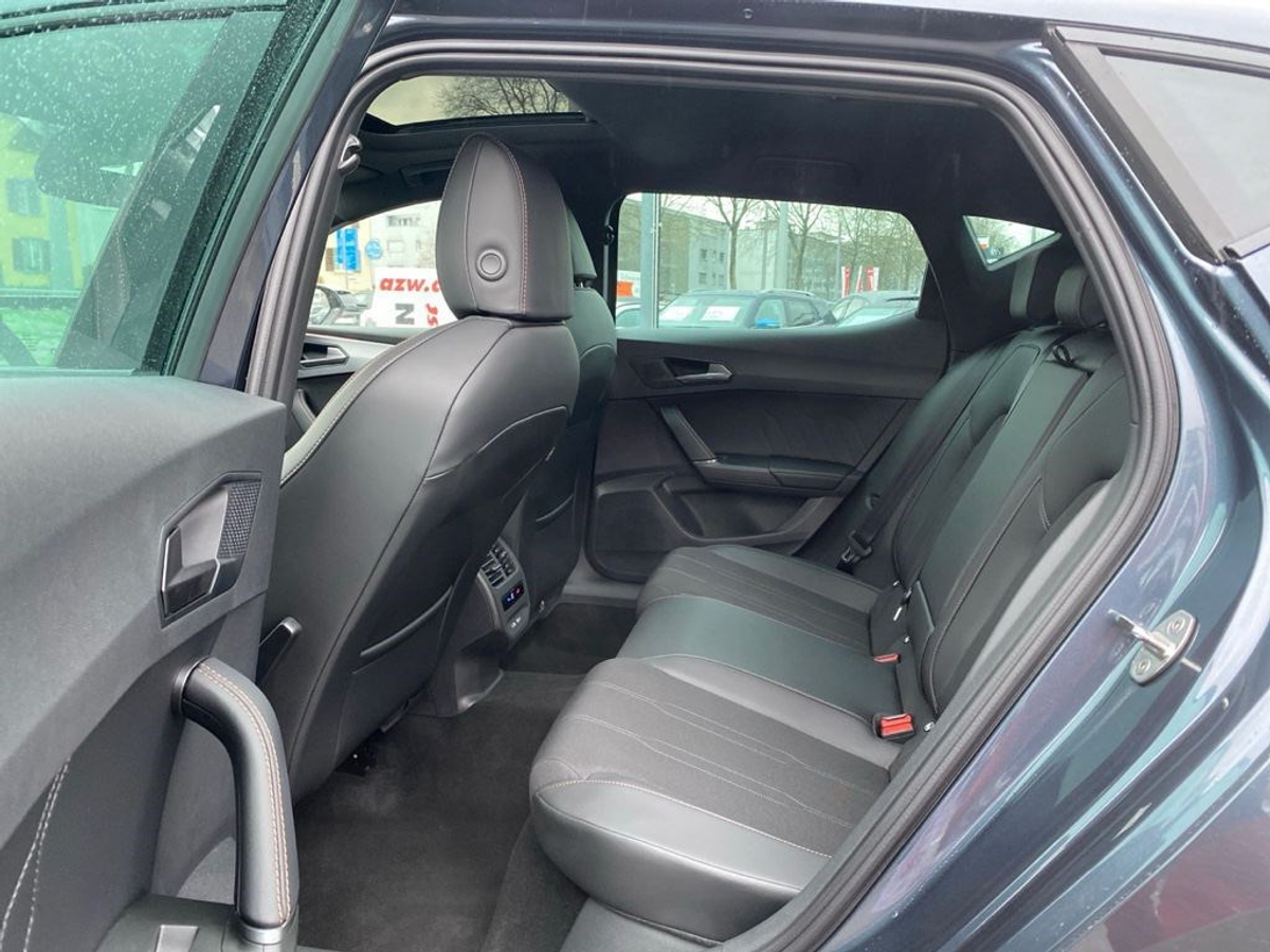 listing desktop thumbnail image 6