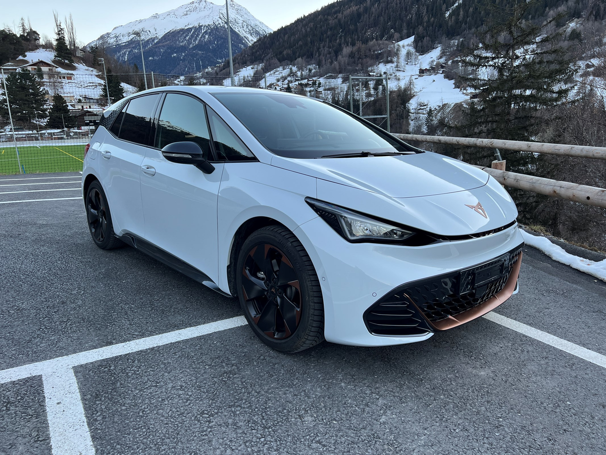 listing desktop thumbnail image 6