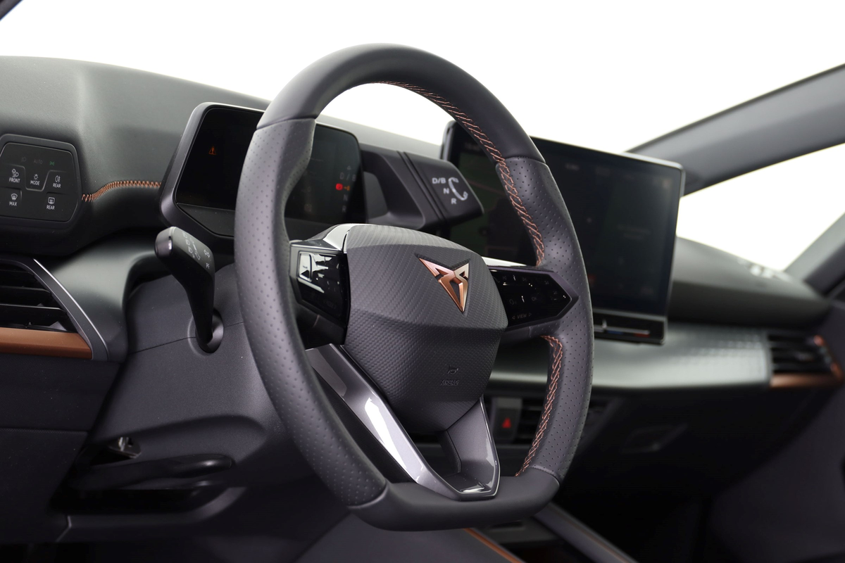 listing desktop thumbnail image 11