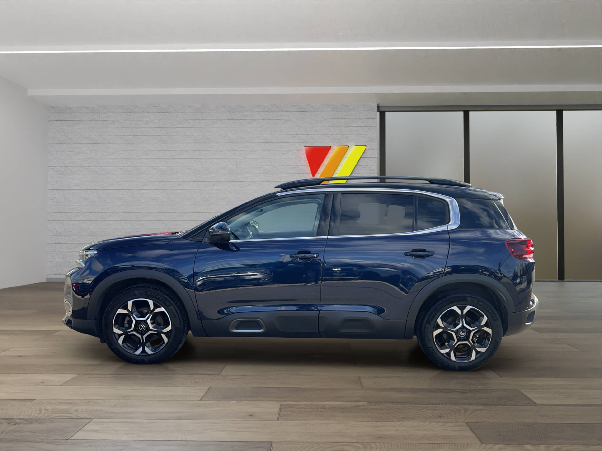 listing desktop thumbnail image 5